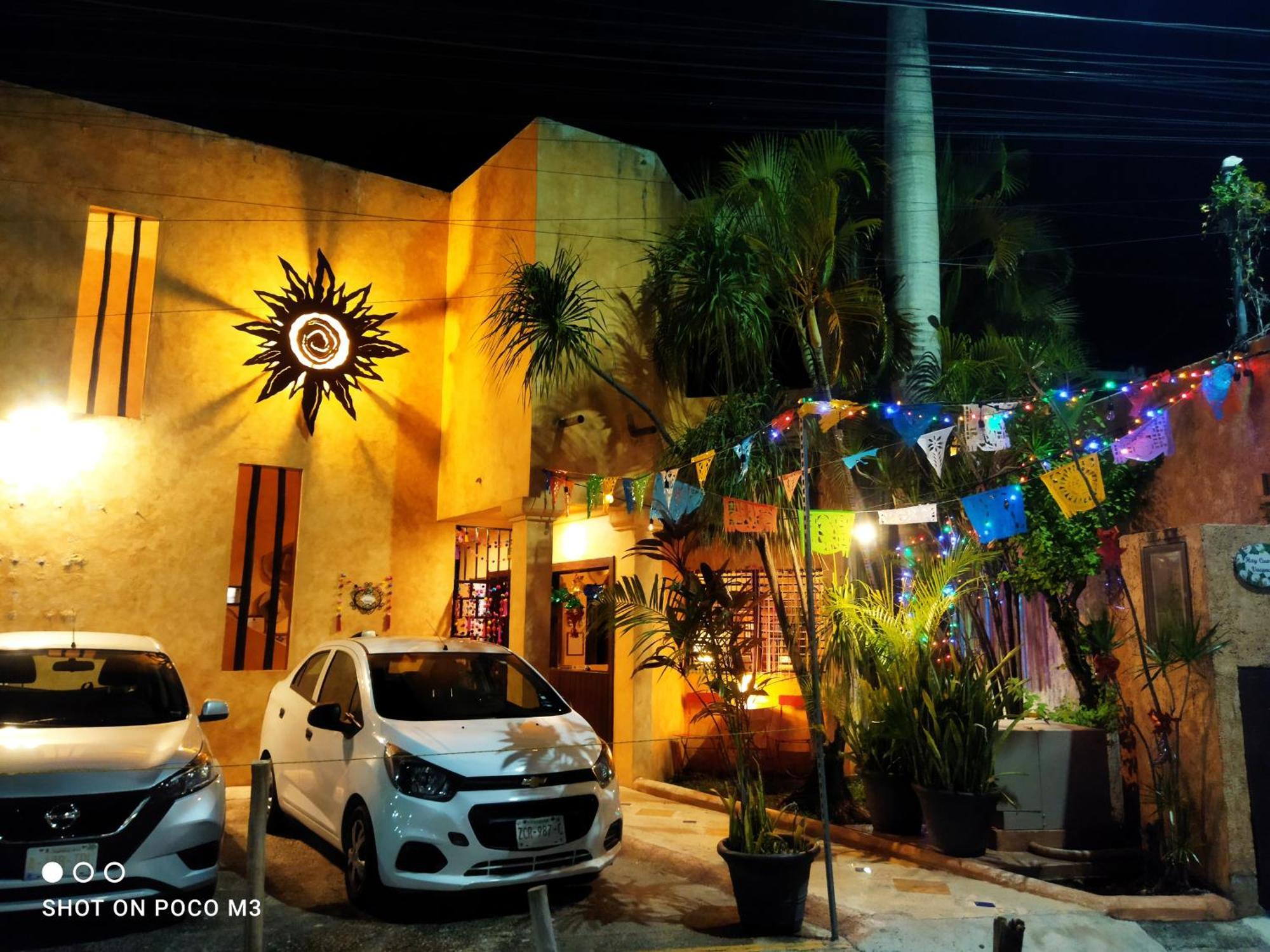 Hotel Barrio Latino Playa del Carmen Buitenkant foto