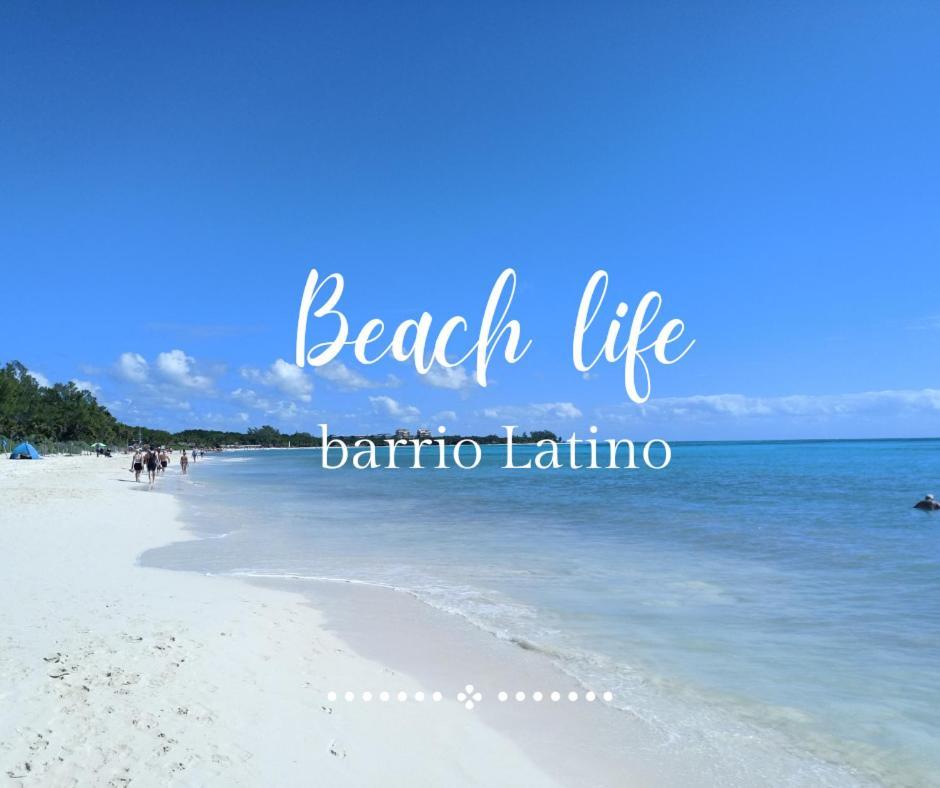 Hotel Barrio Latino Playa del Carmen Buitenkant foto