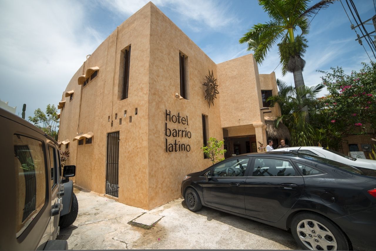 Hotel Barrio Latino Playa del Carmen Buitenkant foto
