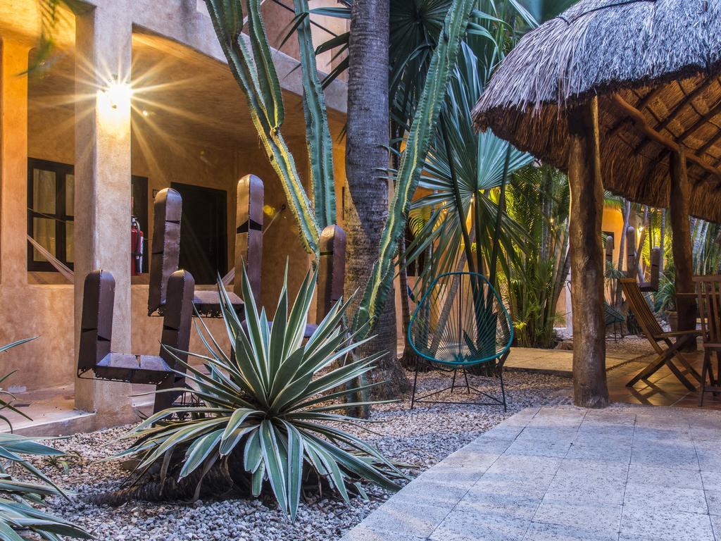 Hotel Barrio Latino Playa del Carmen Buitenkant foto
