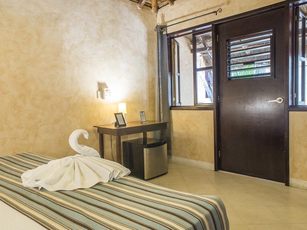 Hotel Barrio Latino Playa del Carmen Buitenkant foto